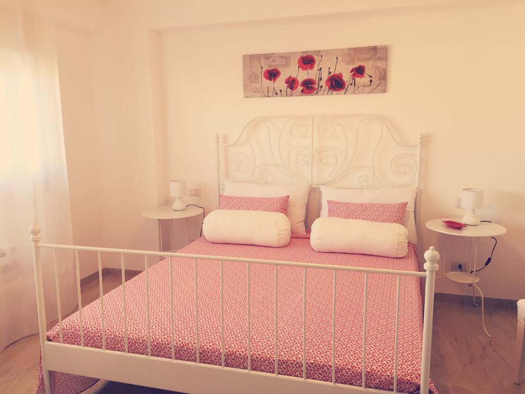 Baia Giardini Apartments מראה חיצוני תמונה