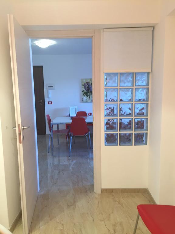 Baia Giardini Apartments מראה חיצוני תמונה