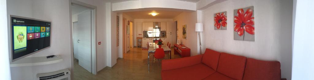 Baia Giardini Apartments מראה חיצוני תמונה