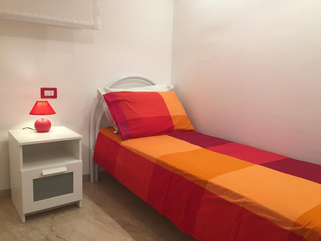 Baia Giardini Apartments מראה חיצוני תמונה